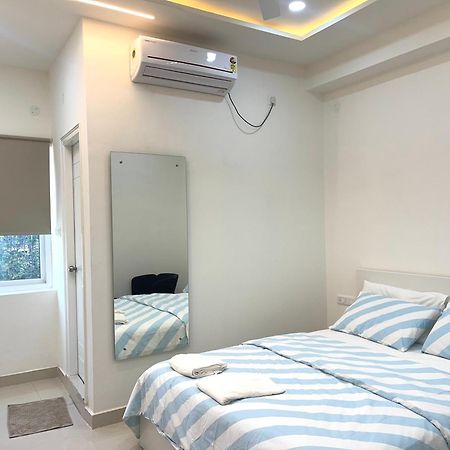 Neocon Suites ไฮเดอราบัด ภายนอก รูปภาพ